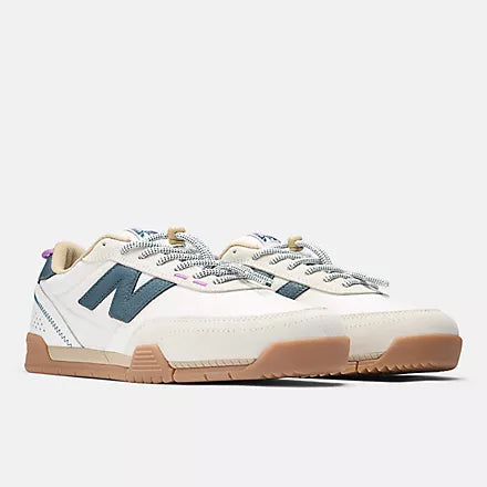 New Balance - Numeric 440 V2 Trail Low ~ White