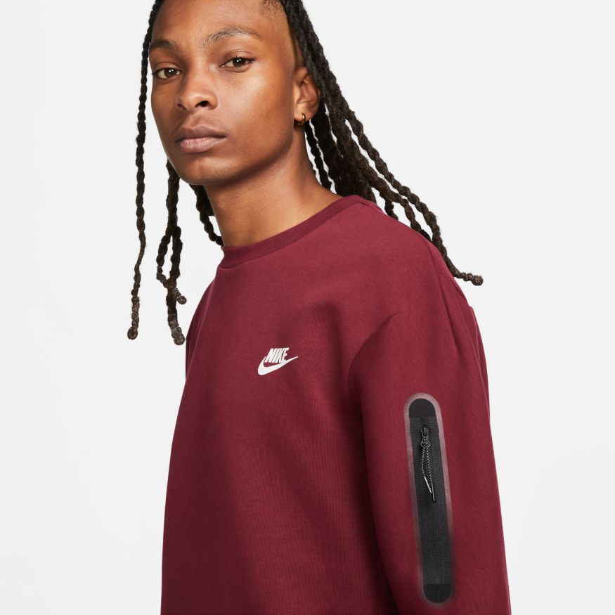 Maroon nike tech best sale