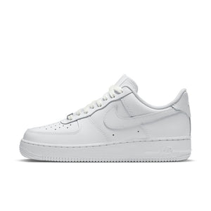 Low top white store air force 1